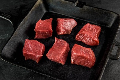 Свинина ошеек на шашлык 1 кг - купить в Байдаковке